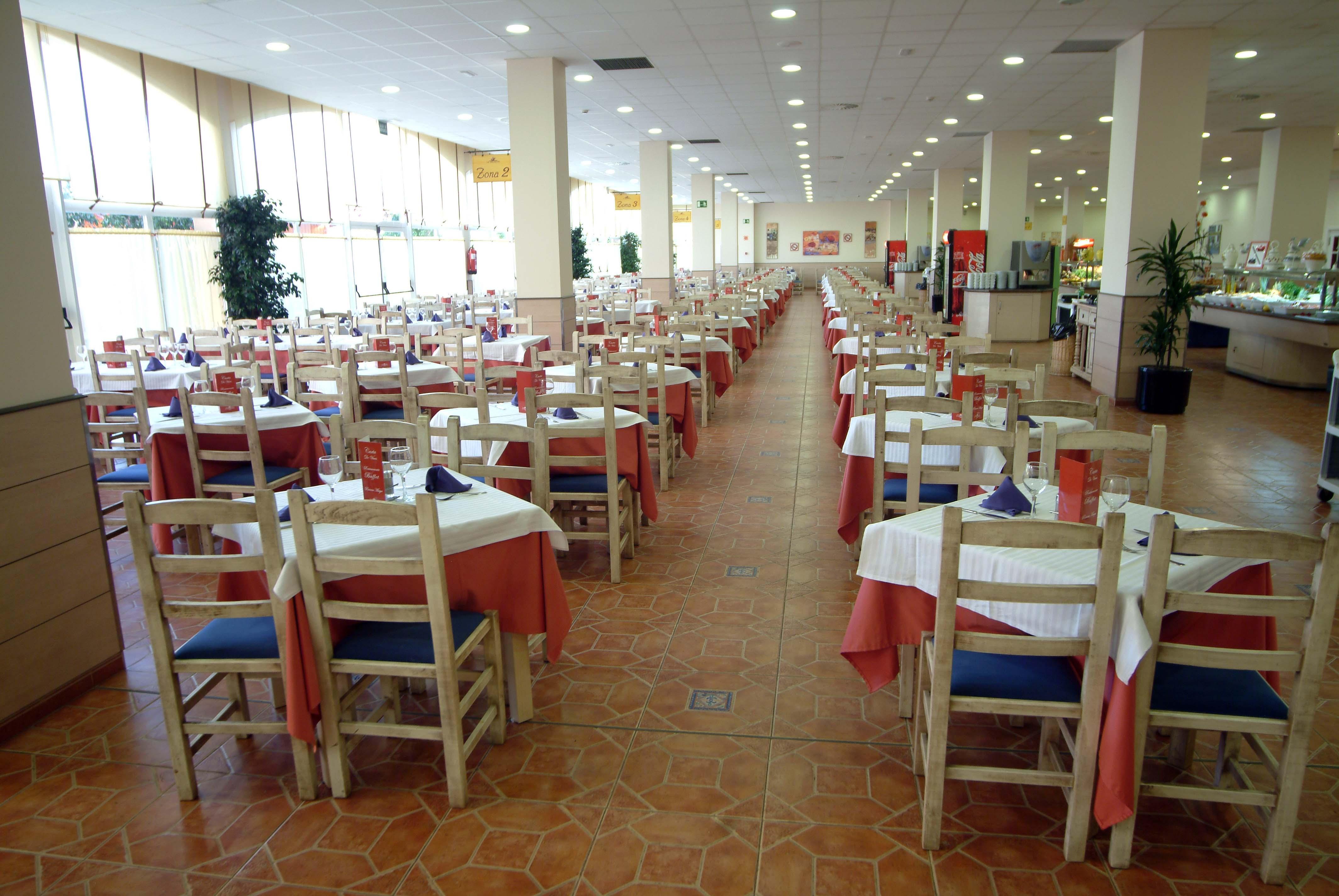 Hotel Ohtels La Hacienda La Pineda Esterno foto