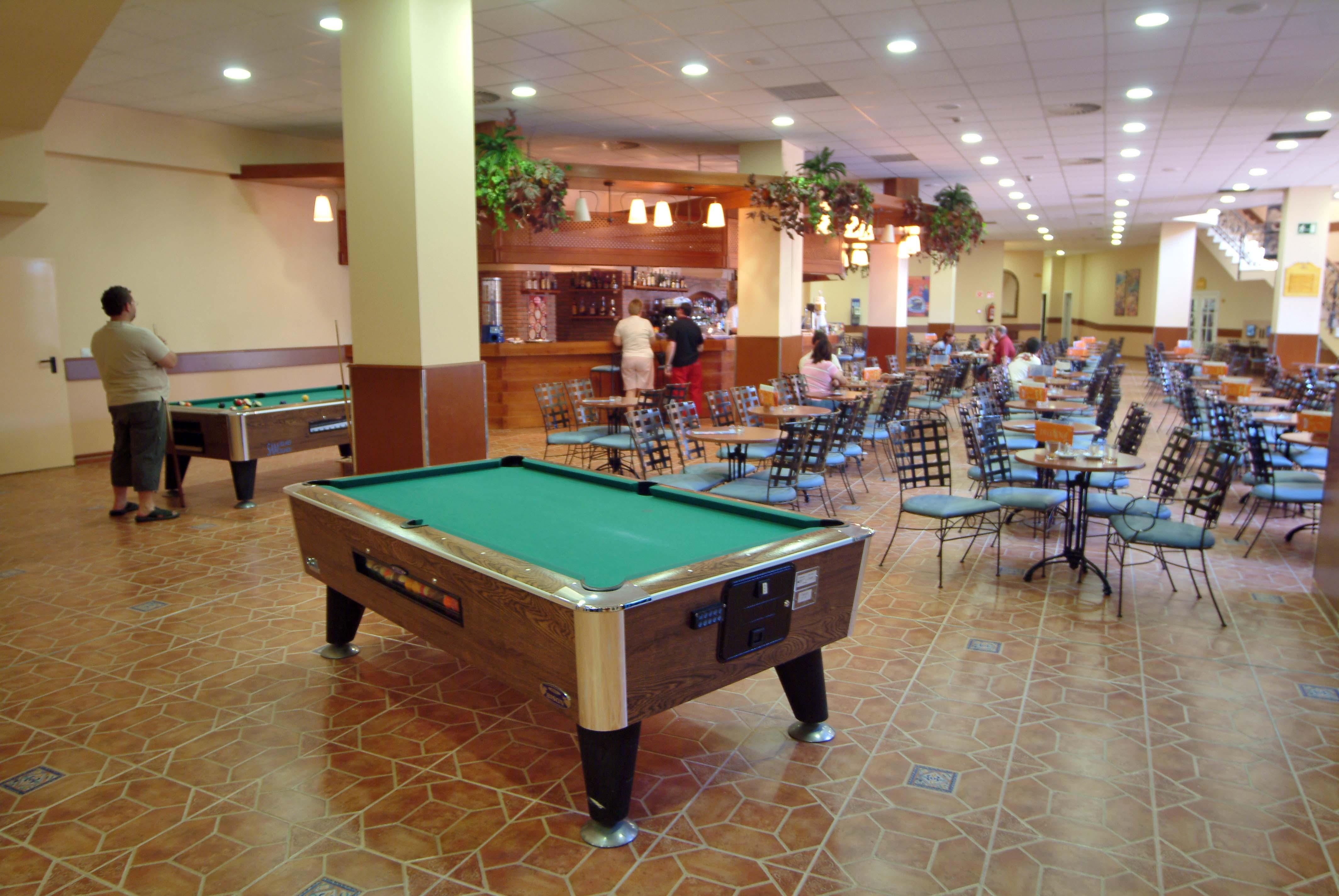 Hotel Ohtels La Hacienda La Pineda Esterno foto