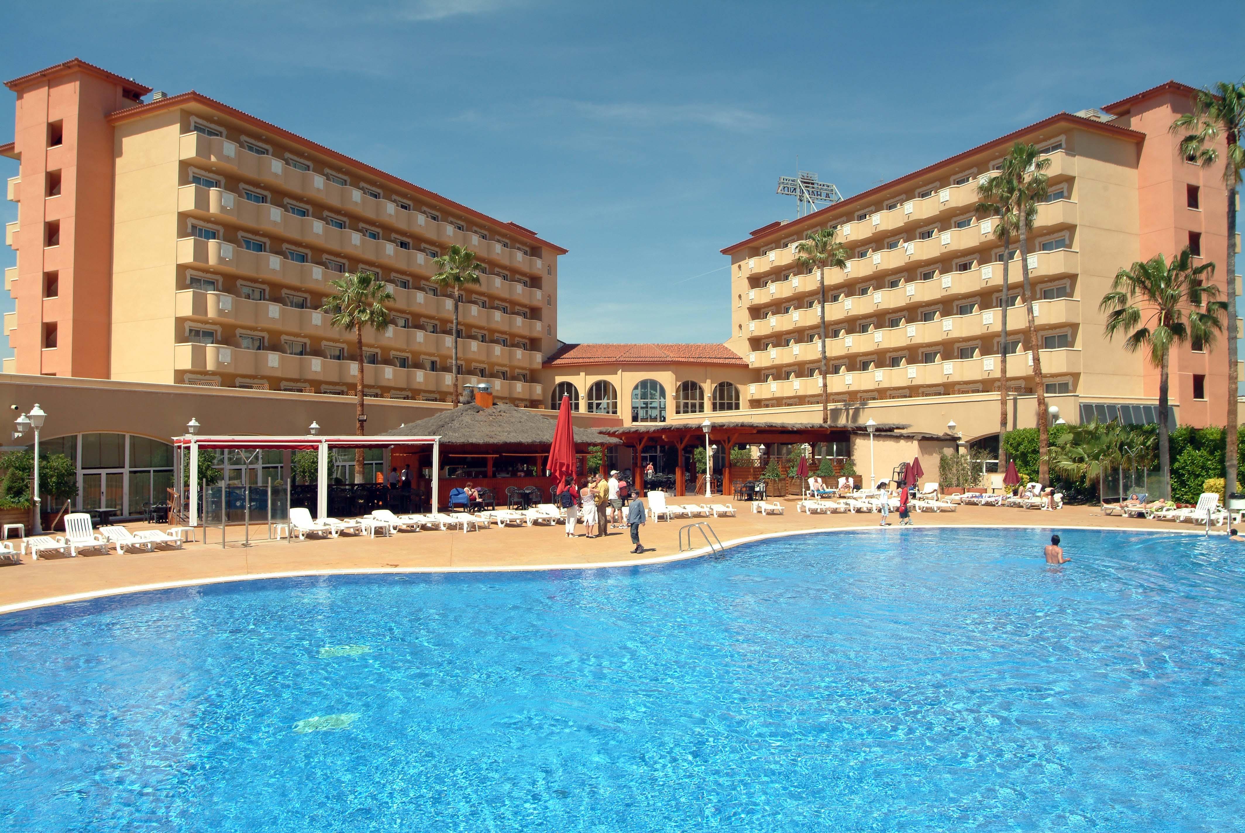 Hotel Ohtels La Hacienda La Pineda Esterno foto