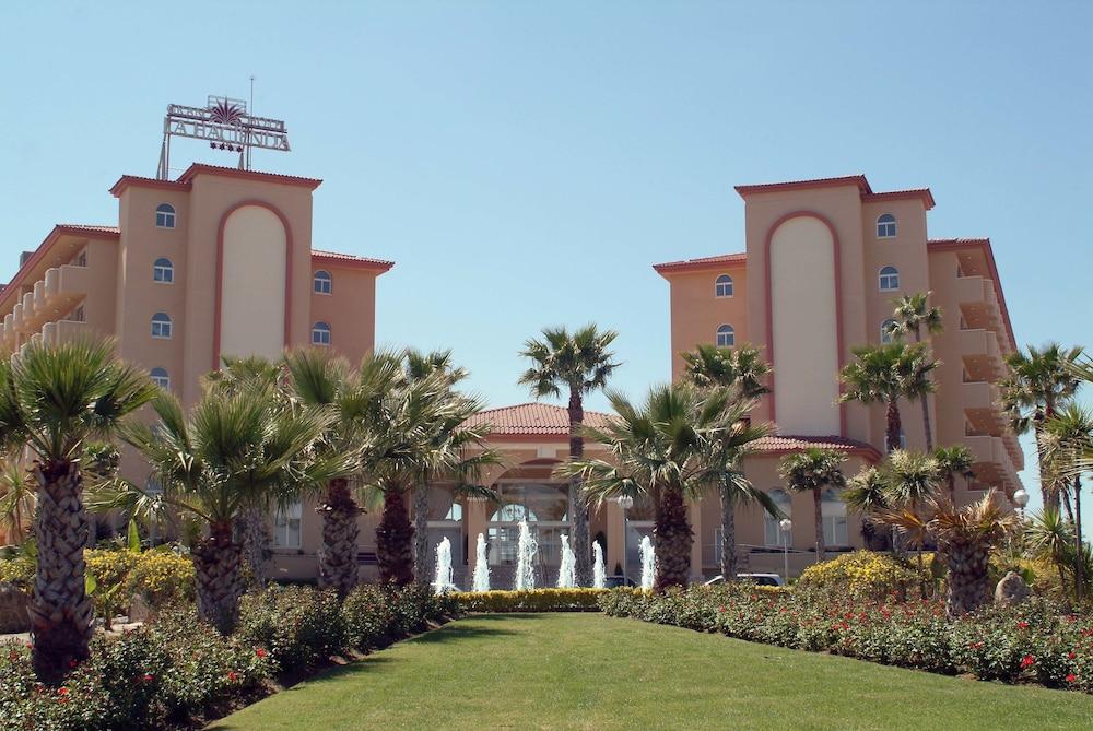 Hotel Ohtels La Hacienda La Pineda Esterno foto